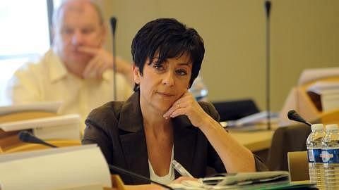 Lemorton salue la base de données sur le médicament