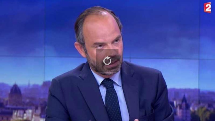 Édouard Philippe maintient sa confiance à Richard Ferrand