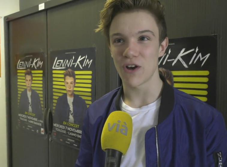 La foule pour accueillir Lenni Kim à Toulouse