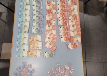 Albi - une sacoche remplie de Cocaïne, cannabis et argent liquide