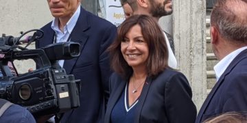 Anne Hidalgo investie candidate du Parti socialiste à l'élection présidentielle