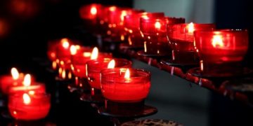 France : un appel à la démission collective des évêques