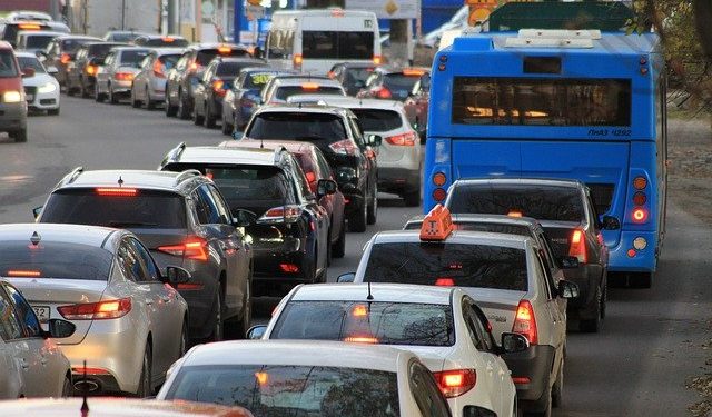 Bison Futé annonce des perturbations sur les routes ce week end de Toussaint