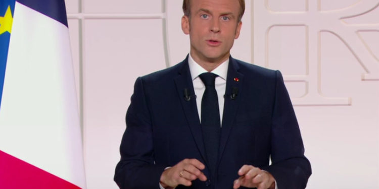 Vaccin Covid, chômeurs, nucléaire, Macron entre en campagne