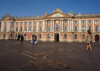 Les indispensables à emporter dans son sac pour un week-end inoubliable à Toulouse