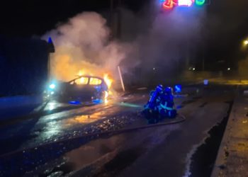 Au sud de Toulouse, une voiture prend feu devant une école maternelle