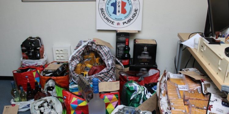 Trafic entre l'Andorre et Paris - 300 litres d'alcool et 200 cartouches de cigarettes saisies