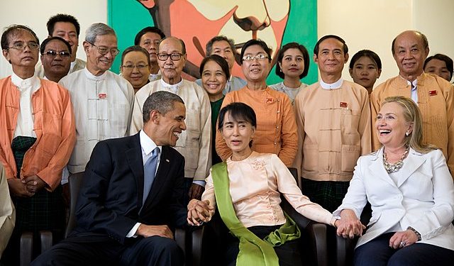 Birmanie : 4 ans de prison pour Aung San Suu Kyi