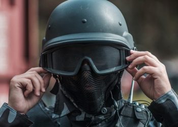 Paris - le preneur d'otage interpellé par la police