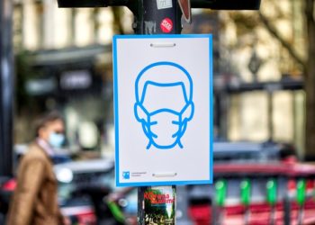 Covid-19 : plus de 47.500 décès signalés la semaine dernière dans le monde (OMS)