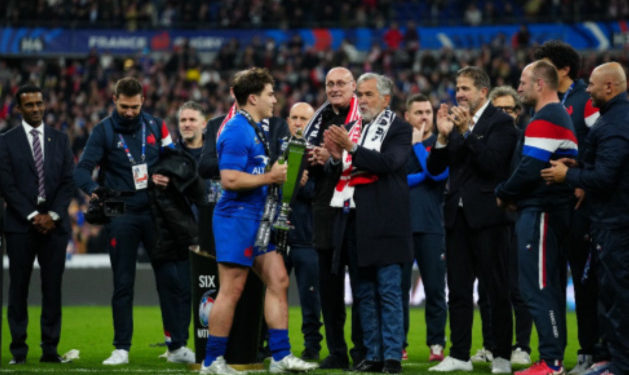 Grand Chelem de l"équipe de France "la victoire de tout le rugby français"