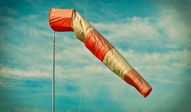 Alerte vent violent, une rafale de 101 km/h mesurée à Toulouse Blagnac