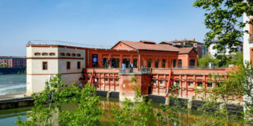 Une chasse aux oeufs à l'Espace EDF Bazacle à Toulouse