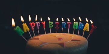 450 000 dollars en compensation d’une fête d’anniversaire non désirée