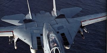 Tom Cruise présente "Top Gun: Maverick" au festival de Cannes