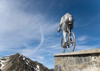 Pyrénées – le col du Tourmalet est ouvert