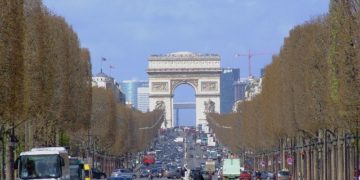 Perquisition dans les bureaux de McKinsey à Paris