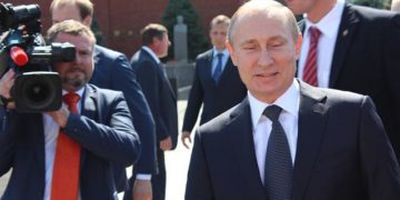 Défilé militaire du 9 mai en Russie: "La parade des faux-semblants"