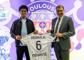 L'attaquant international marocain Zakaria Aboukhlal rejoint le Toulouse Football Club
