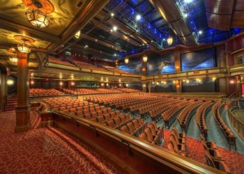 Emmanuel Macron a rendu hommage à Peter Brook