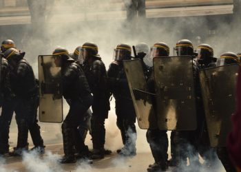 Violentes émeutes dans le centre-ville de Rennes jeudi soir