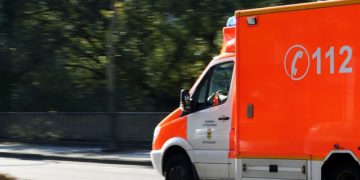 Toulouse une adolescente grièvement blessée après une chute du 4e étage