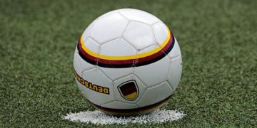 FFF, FFR, Handball, la ministre des sports Amélie Oudéa-Castéra s'exprime sur les crises