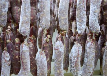 Salmonelle : rappel massif de saucissons secs dans toute la France