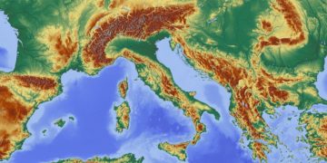 Italie : une soixantaine de migrants meurent dans un naufrage