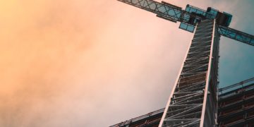 lVidéo - Spectaculaire incendie d'un gratte-ciel en construction à Hong Kong