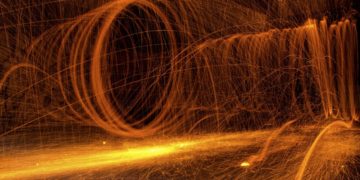 Ils sauvent un homme dans une maison en flammes