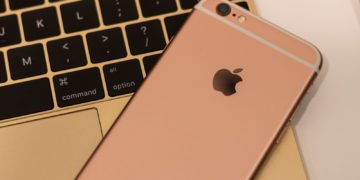 Apple intègre le port de chargement universel, l'iPhone 12 retiré du marché français