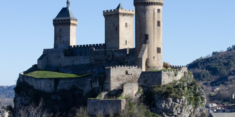La préfecture de l'Ariège recrute un(e) directeur(trice) de de la citoyenneté et de la légalité
