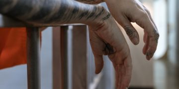 Prison ferme pour 2 mineurs qui avaient défiguré une jeune femme place du Capitole