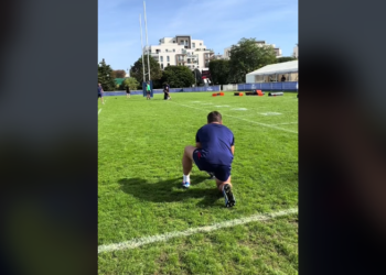 Ce coup de pied d'Antoine Dupont qui fait le méga méga buzz