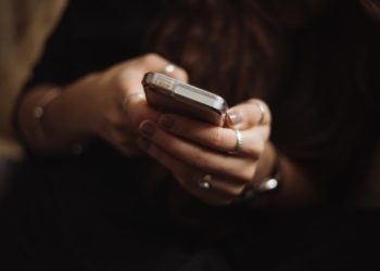 Attentats : pourquoi les alertes à la bombe se multiplient-elles ?