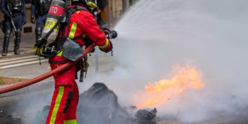Une femme et trois enfants meurent dans un incendie