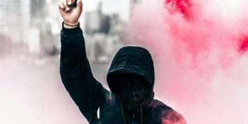 Europe League à Toulouse, plusieurs suporters brûlés par des fumigènes