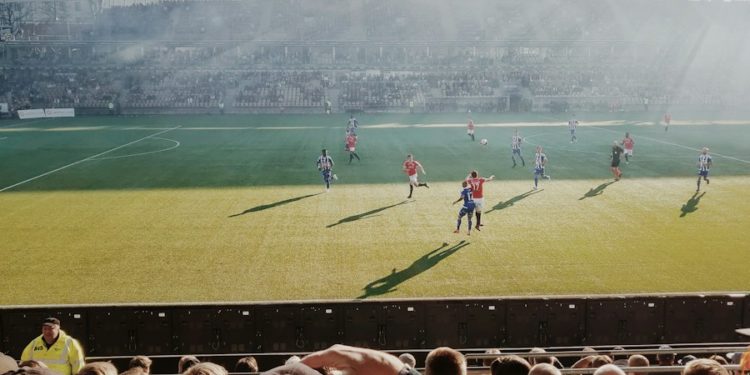 Ligue1 : le match Toulouse Lens "à risque", les supporters Sang et Or interdits de centre ville