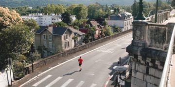 Ivre, il pense avoir perdu ses bagages, agresse les contrôleurs SNCF et termine en garde à vue