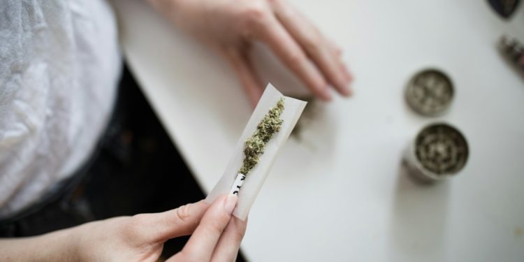 En Occitanie, les jeunes expérimentent plus souvent, alcool, cannabis ou cigarette électronique