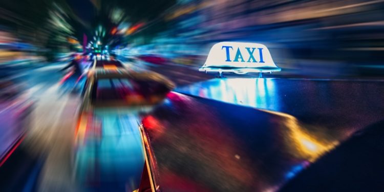 Colère des Taxis, l'axe Tarbes Toulouse bloqué au péage de Muret