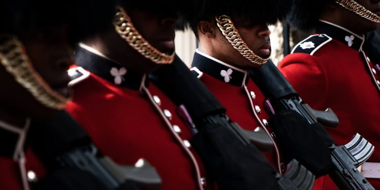 Photo de Kate Middleton retouchée : la princesse présente ses excuses