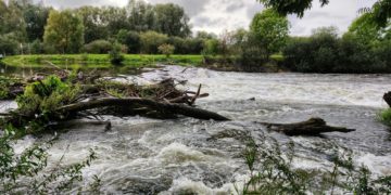 Crues Inondations, deux départements restent en alerte vigilance rouge