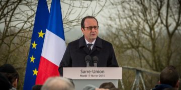 Hollande, Attal, Borne, Véran, Voynet... Quels sont les visages connus parmi les candidats aux législatives ?