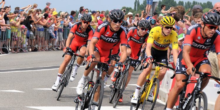 Loudenvielle Plateau de Beille,feu d'artifice attendu sur le Tour de France
