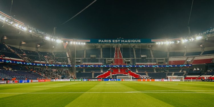 Ligue1 - Paris atomise Montpellier