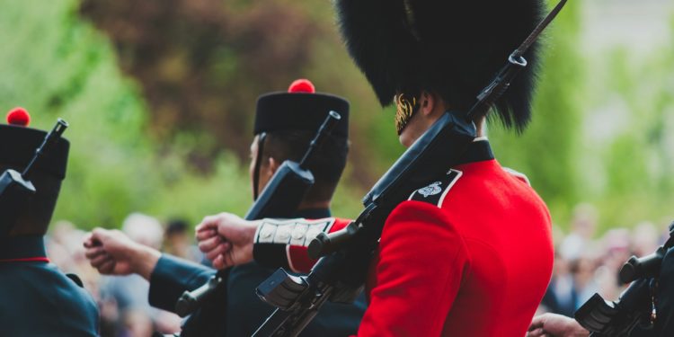 Pourquoi la récurrence d’actes racistes d’extrême droite au Royaume Uni préoccupe