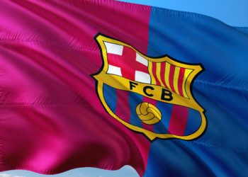 FC Barcelone : Jules Koundé envisage aussi une grève