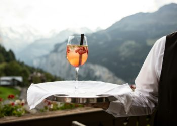 Plateau Rose, la course de garçons de café de retour à Toulouse